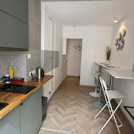 Petit Nid Parisien Apartman *